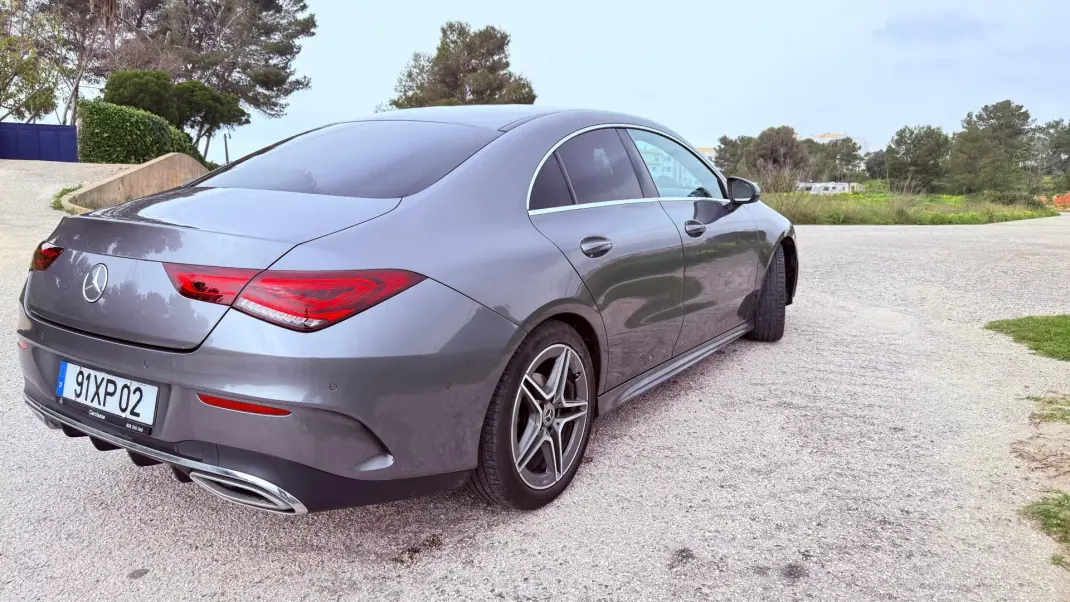 Mercedes-Benz CLA 180 2019 - 23800 EUR, 131000 km - AUTO.MOTO.pt - 131000km - foto 4 de 16