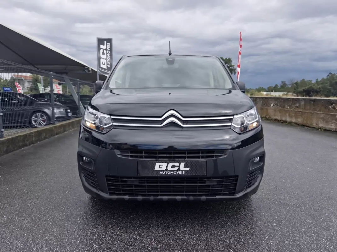 Citroën Berlingo 2020 - 14990 EUR, 148000 km - 148000km - foto 2 de 33