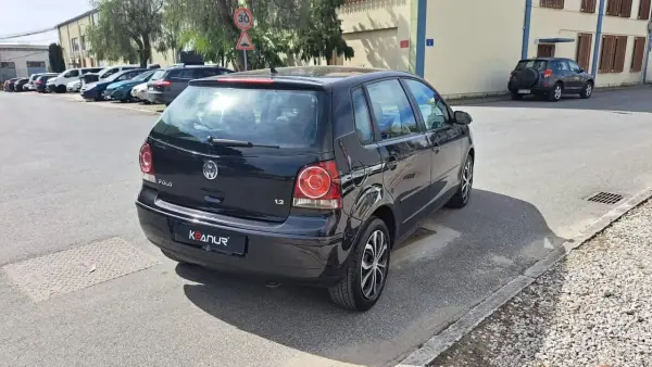Volkswagen Polo 2008 - 4980 EUR, 154267 km - AUTO.MOTO.pt - 154267km - foto 17 de 38
