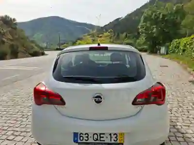 Opel CORSA VAN 1.3 CDTI 2015 - 3250 EUR, 280000 km - AUTO.MOTO.pt - 280000km - foto 5 de 11