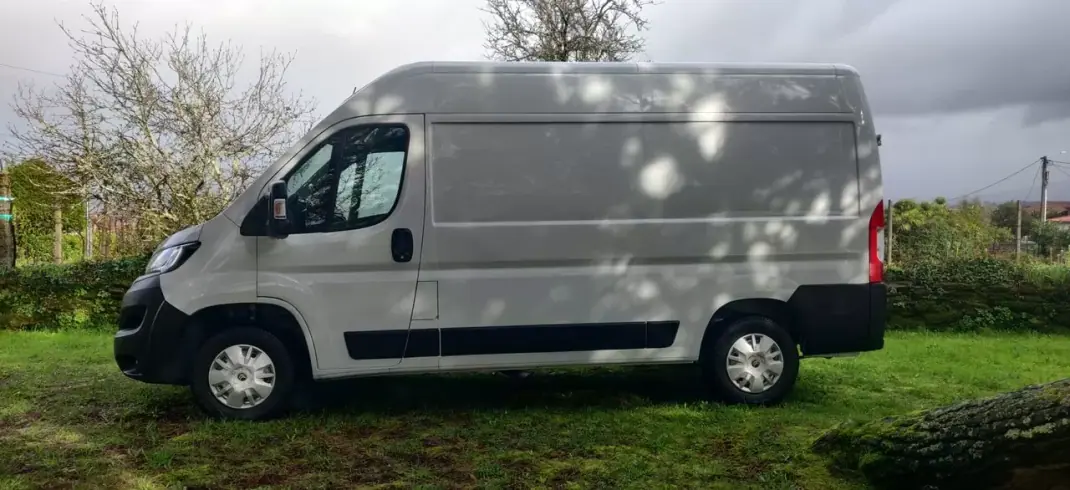Citroën JUMPER 2.0 Blue Hdi L 2 H 2 2022 - 21990 EUR, 104300 km - AUTO.MOTO.pt - 104300km - foto 7 de 36