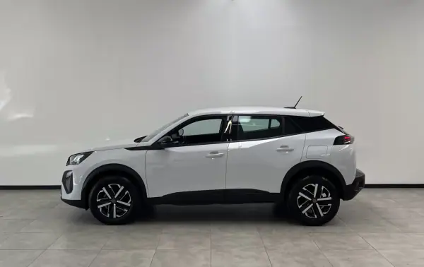 Peugeot 2008 2025 - 18900 EUR, 9000 km - AUTO.MOTO.pt - 9000km - foto 4 de 18