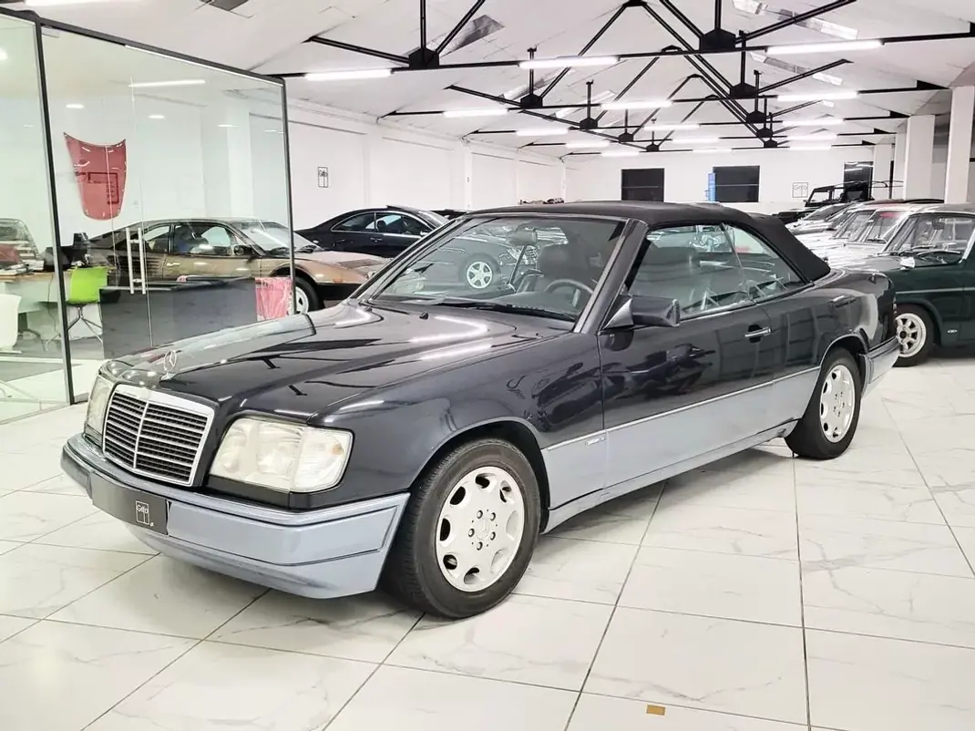 Mercedes-Benz E 220 1995 - 20500 EUR, 210000 km - 210000km - foto 21 de 46