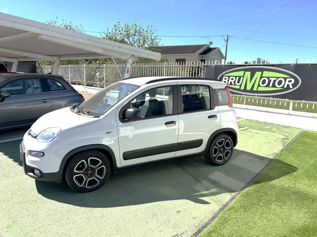 Fiat Panda 2021 - 10950 EUR, 78509 km - AUTO.MOTO.pt - 78509km - foto 3 de 12