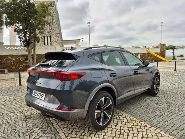 Cupra Formentor 2022 - 28900 EUR, 110907 km - AUTO.MOTO.pt - 110907km - foto 24 de 24