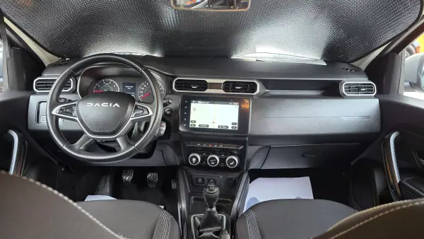 Dacia Duster 2023 - 18750 EUR, 48500 km - AUTO.MOTO.pt - 48500km - foto 18 de 23