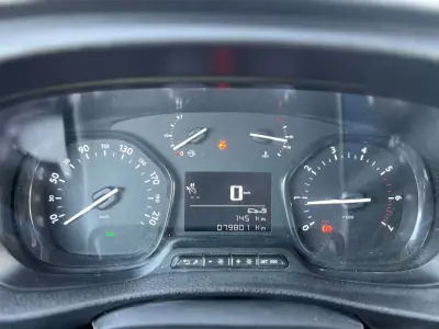 Peugeot Expert 2022 - 21500 EUR, 79807 km - AUTO.MOTO.pt - 79807km - foto 10 de 15