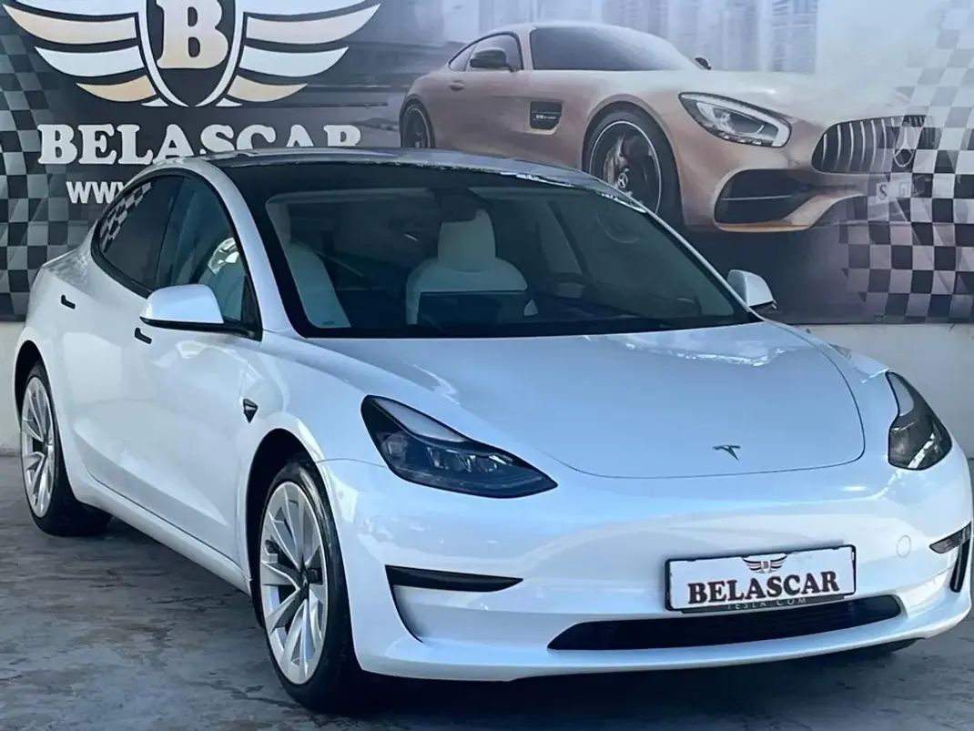 Tesla Model 3 2023 - 28990 EUR, 65000 km - AUTO.MOTO.pt - 65000km - foto 16 de 20