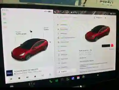 Tesla Model 3 2020 - 24500 EUR, 165500 km - foto 6 de 6