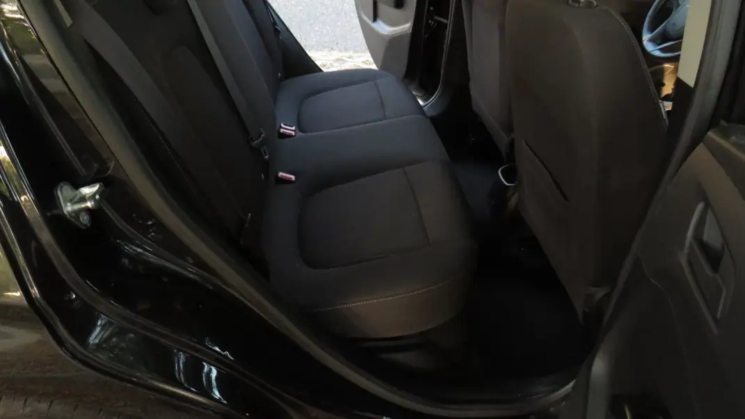 Chevrolet Aveo 2012 - 7600 EUR, 160000 km - 160000km - foto 11 de 11