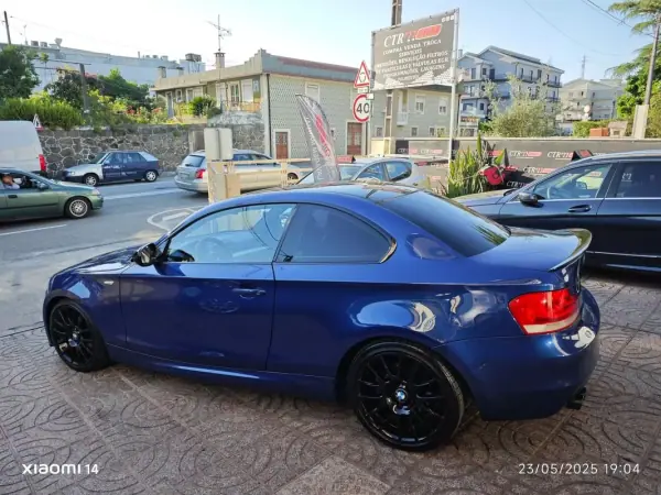 BMW 118 2012 - 13900 EUR, 250000 km - AUTO.MOTO.pt - 250000km - foto 9 de 31