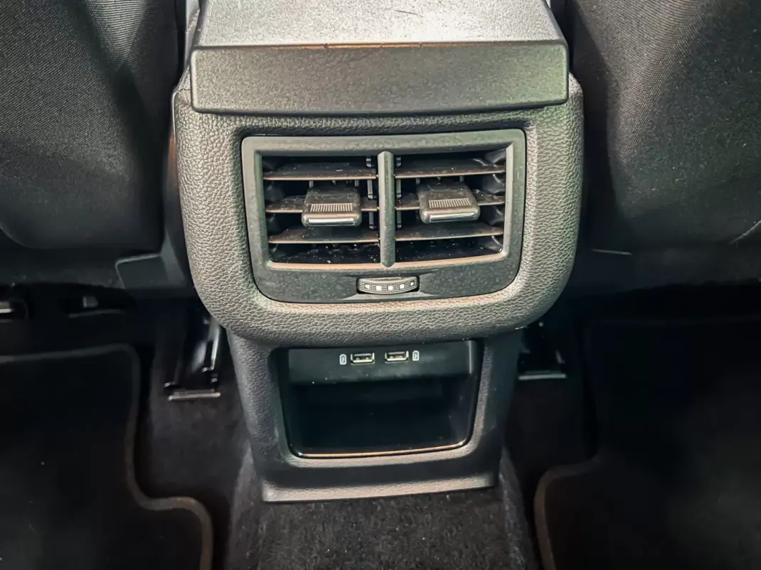 SEAT Ateca 2020 - 14900 EUR, 110000 km - 110000km - foto 19 de 19