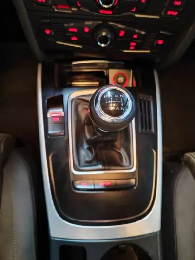 Audi A4 Avant 2009 - 12950 EUR, 231500 km - AUTO.MOTO.pt - 231500km - foto 31 de 36