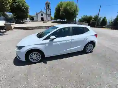 SEAT Ibiza 2018 — foto 4 de 11
