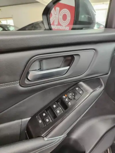 Nissan Qashqai 2022 - 20500 EUR, 63500 km - AUTO.MOTO.pt - 63500km - foto 23 de 39