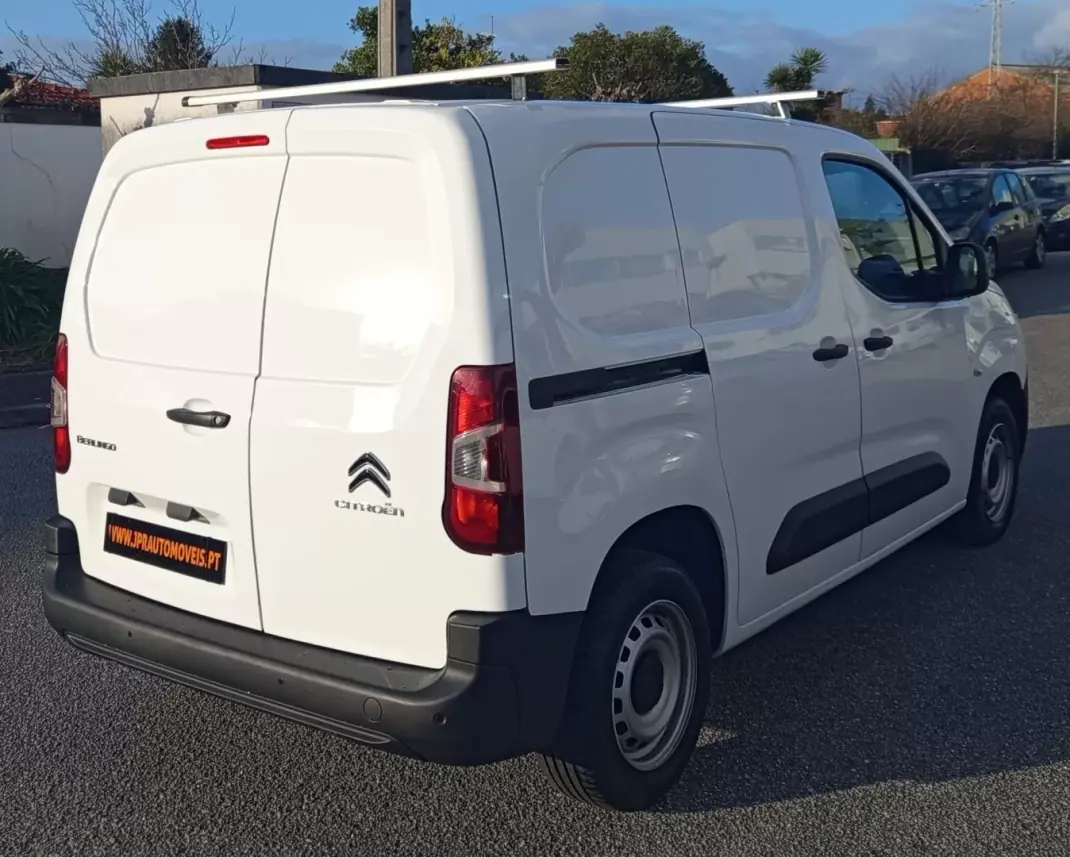 Citroën Berlingo 2019 - 11490 EUR, 48700 km - AUTO.MOTO.pt - 48700km - foto 7 de 15
