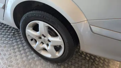 Opel Astra Caravan 2007 - 4750 EUR, 174500 km - 174500km - foto 27 de 45