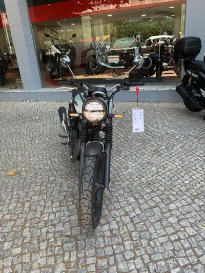 Honda GB 2025 - 4350 EUR, 693 km - AUTO.MOTO.pt - 693km - foto 2 de 12