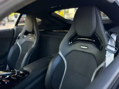 Mercedes-Benz AMG GT 2018 — foto 5 de 14