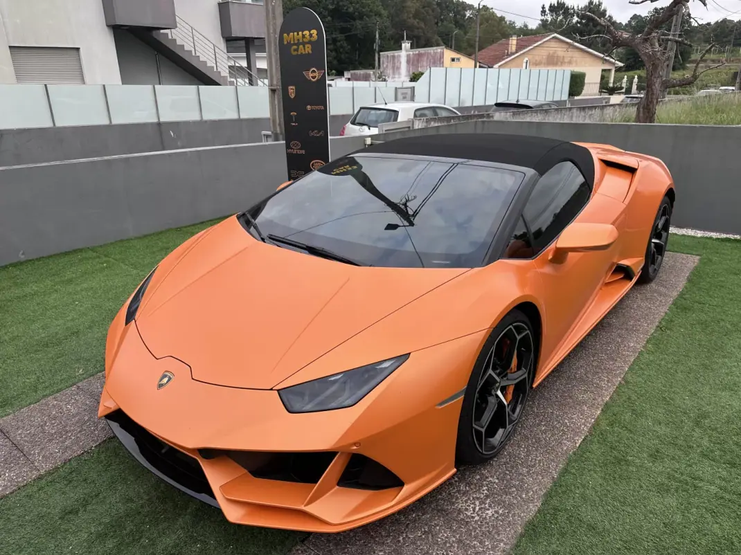 Lamborghini Huracán Spyder 2022 - 398000 EUR, 40000 km - AUTO.MOTO.pt - 40000km - foto 6 de 55