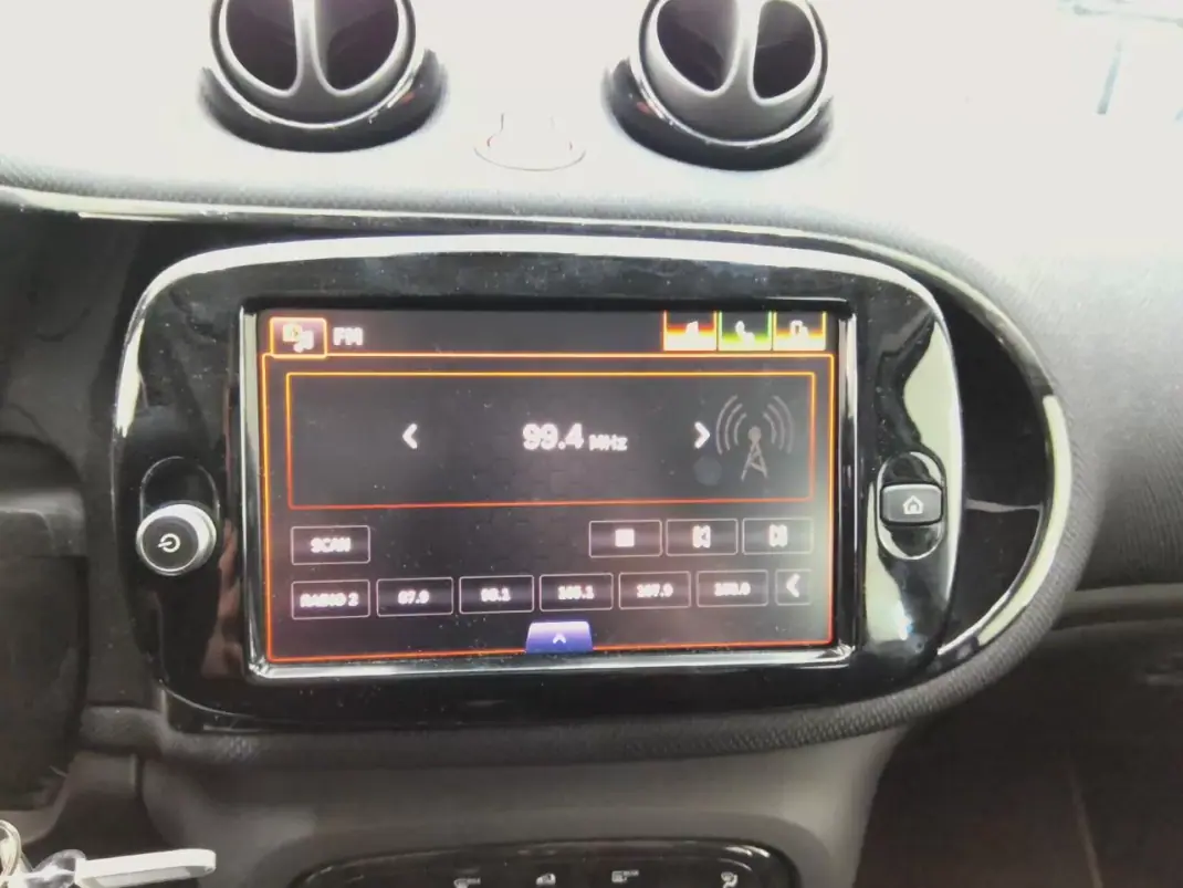 Smart ForFour 2021 - 14500 EUR, 24431 km - AUTO.MOTO.pt - 24431km - foto 14 de 25