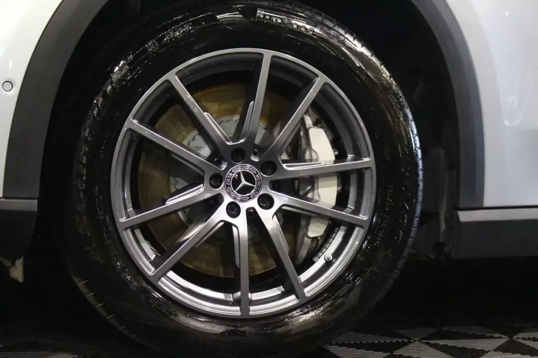 Mercedes-Benz EQE 2025 - 58900 EUR, 25000 km - AUTO.MOTO.pt - 25000km - foto 3 de 42