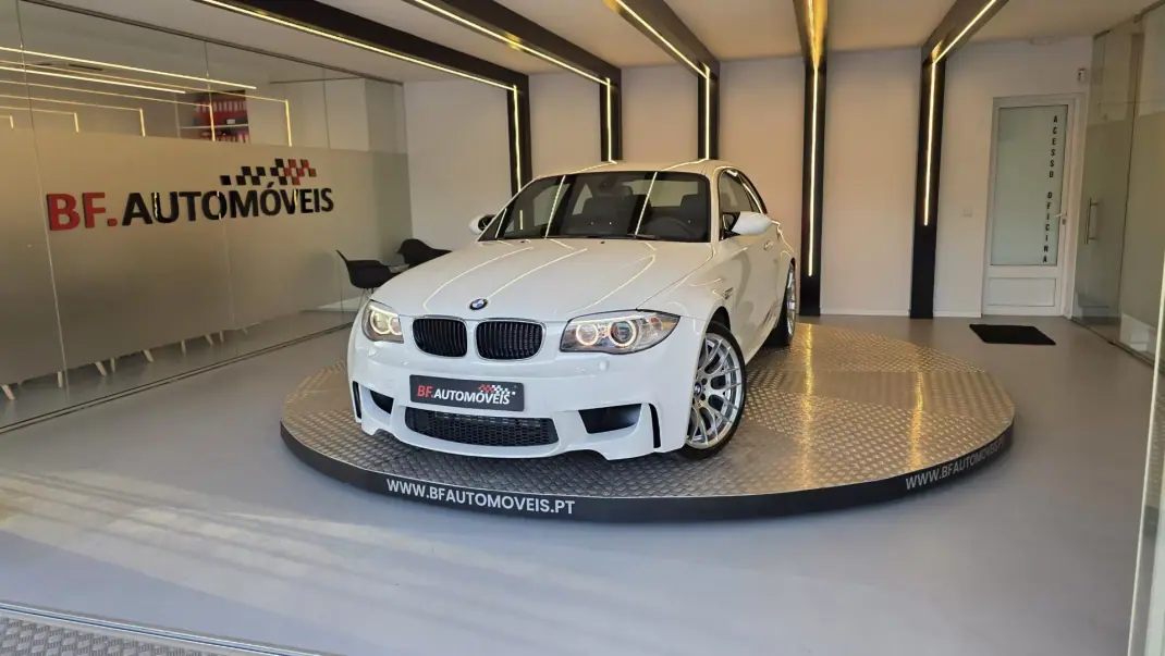 BMW 1M Coupe 2012 - 67500 EUR, 67790 km - AUTO.MOTO.pt - 67790km - foto 12 de 61