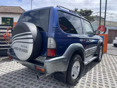 Toyota Land Cruiser 2000 - 39500 EUR, 127104 km - AUTO.MOTO.pt - 127104km - foto 7 de 16