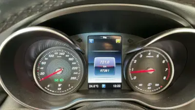 Mercedes-Benz C 180 2017 - 28999 EUR, 97121 km - AUTO.MOTO.pt - 97121km - foto 13 de 13