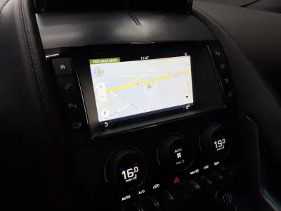 Jaguar F-Type 2018 - 48950 EUR, 57634 km - 57634km - foto 40 de 43