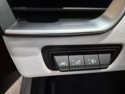 Renault Clio 2023 - 17500 EUR, 53777 km - AUTO.MOTO.pt - 53777km - foto 11 de 26