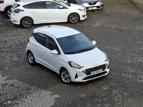 Hyundai i10 2023 - 14750 EUR, 61600 km - AUTO.MOTO.pt - 61600km - foto 27 de 28