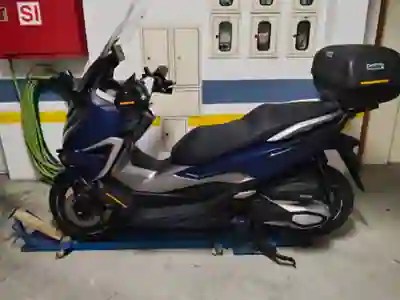 Honda Forza ABS 2021 - 5500 EUR, 30000 km - 30000km - foto 1 de 5