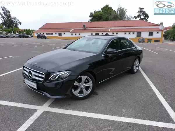 Mercedes-Benz E 220 2017 - 24500 EUR, 181000 km - AUTO.MOTO.pt - 181000km - foto 9 de 20