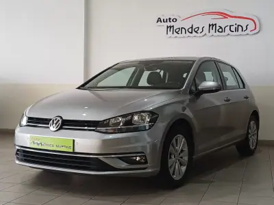 Volkswagen Golf 2017 - 17390 EUR, 126004 km - AUTO.MOTO.pt - 126004km - foto 2 de 13