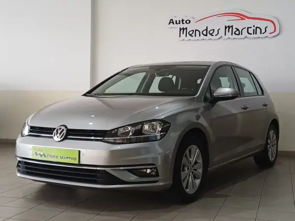 Volkswagen Golf 2017 - 17390 EUR, 126004 km - AUTO.MOTO.pt - 126004km - foto 2 de 13