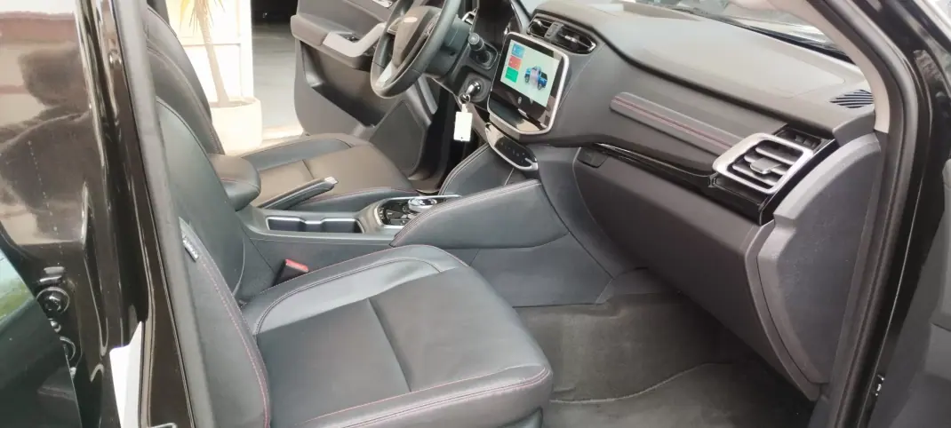 Maxus 2023 - 31500 EUR, 12635 km - AUTO.MOTO.pt - 12635km - foto 21 de 26