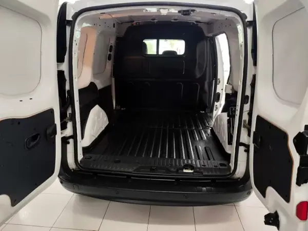 Renault Kangoo 1.5 Dci 3 Lug. Iva dedutivel 2021 - 12780 EUR, 157000 km - AUTO.MOTO.pt - 157000km - foto 6 de 19