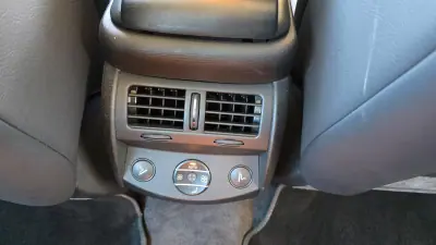 Citroën C6 2006 - 16490 EUR, 82000 km - AUTO.MOTO.pt - 82000km - foto 19 de 22