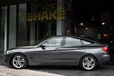 BMW 318 Gran Turismo 2019 - 21900 EUR, 233336 km - 233336km - foto 2 de 36