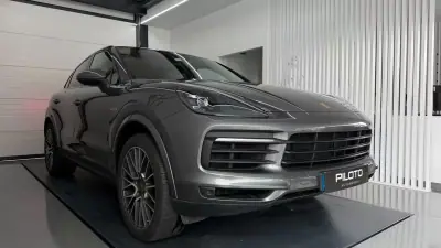 Porsche Cayenne Coupé 2019 - 77990 EUR, 59352 km - AUTO.MOTO.pt - 59352km - foto 5 de 32