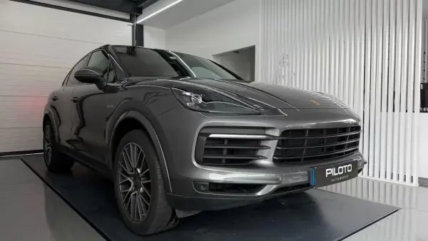Porsche Cayenne Coupé 2019 - 77990 EUR, 59352 km - AUTO.MOTO.pt - 59352km - foto 5 de 32
