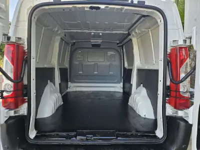 Fiat SCUDO 1.6 HDI 2016 - 9750 EUR, 240000 km - 240000km - foto 6 de 11