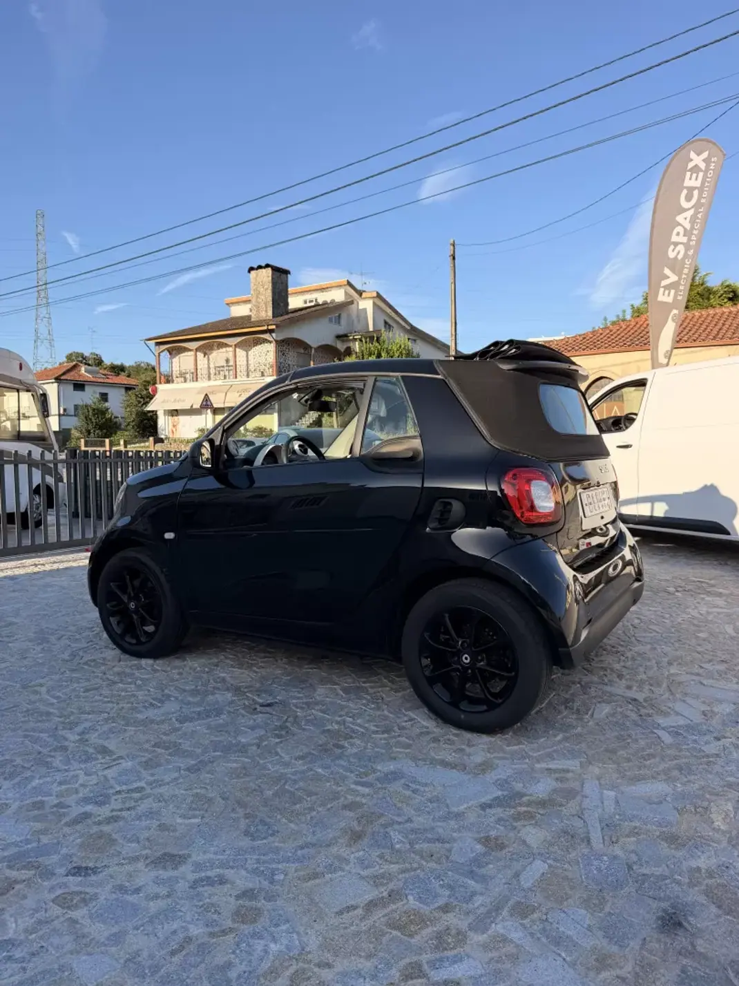 Smart Fortwo Cabrio 2018 - 11900 EUR, 52000 km - 52000km - foto 3 de 10
