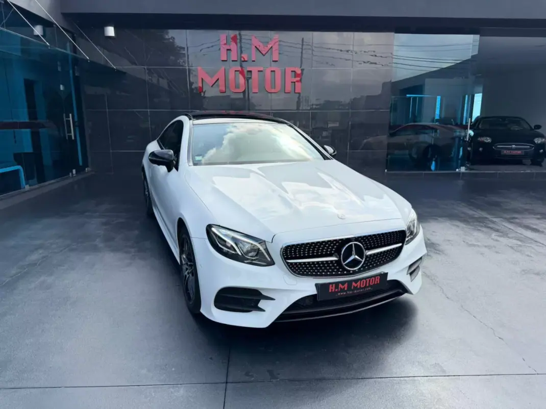 Mercedes-Benz E 220 2017 - 36900 EUR, 165000 km - AUTO.MOTO.pt - 165000km - foto 1 de 13