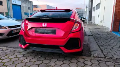 Honda Civic 2017 - 16500 EUR, 74000 km - AUTO.MOTO.pt - 74000km - foto 15 de 21