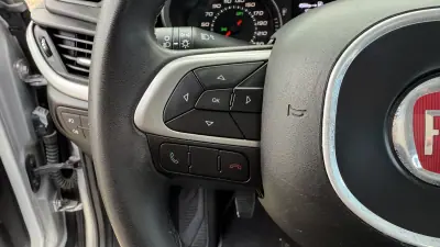 Fiat Tipo Station Wagon 2019 - 12750 EUR, 75000 km - AUTO.MOTO.pt - 75000km - foto 19 de 32