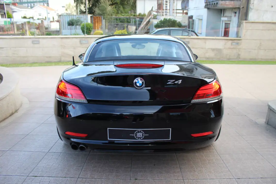 BMW Z4 2012 - 21000 EUR, 203000 km - AUTO.MOTO.pt - 203000km - foto 25 de 31