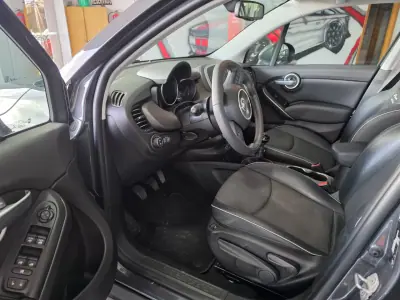 Fiat 500X 2018 - 11800 EUR, 126000 km - AUTO.MOTO.pt - 126000km - foto 11 de 19