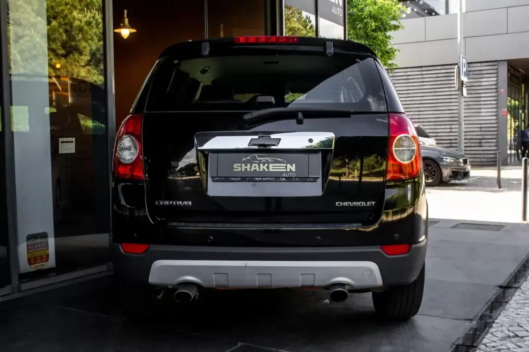 Chevrolet Captiva 2007 - 5990 EUR, 248481 km - AUTO.MOTO.pt - 248481km - foto 9 de 33